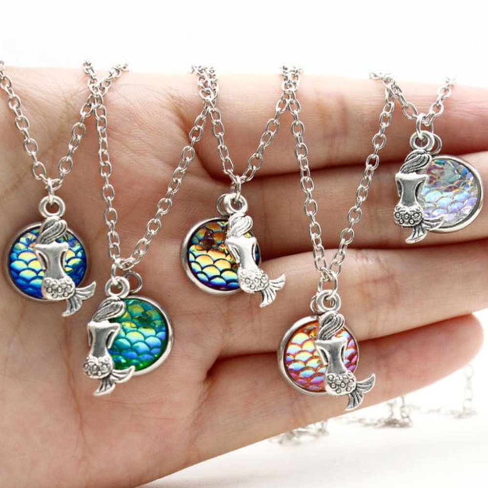 Mermaid Scale Necklace 🧜‍♀️